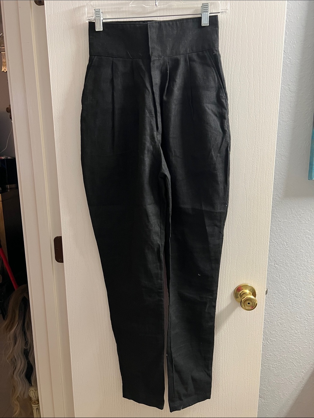 High-Waist Black Women’s Tapered Pants